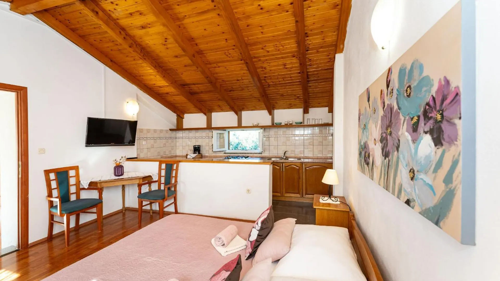 Apartments And Room Adriana Starigrad Paklenica