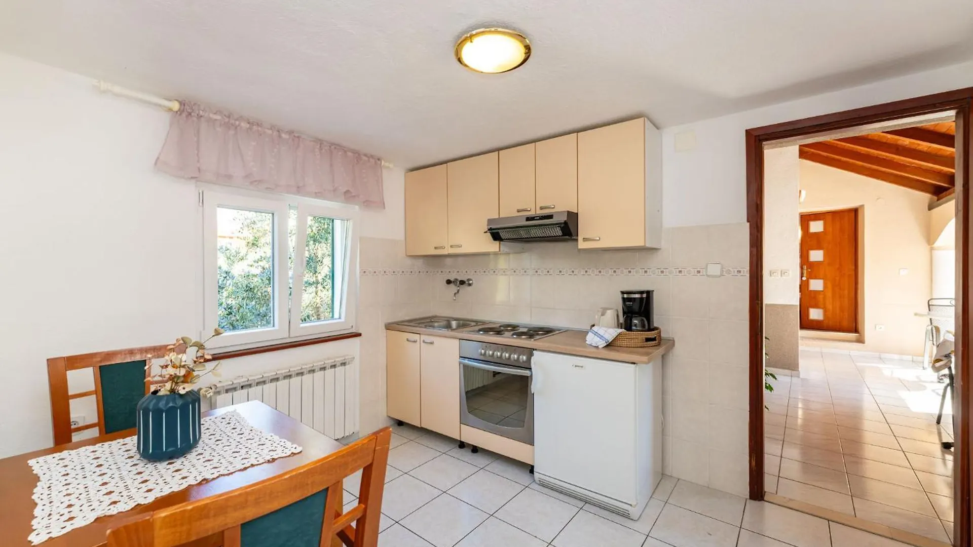 Apartments And Room Adriana Starigrad Paklenica