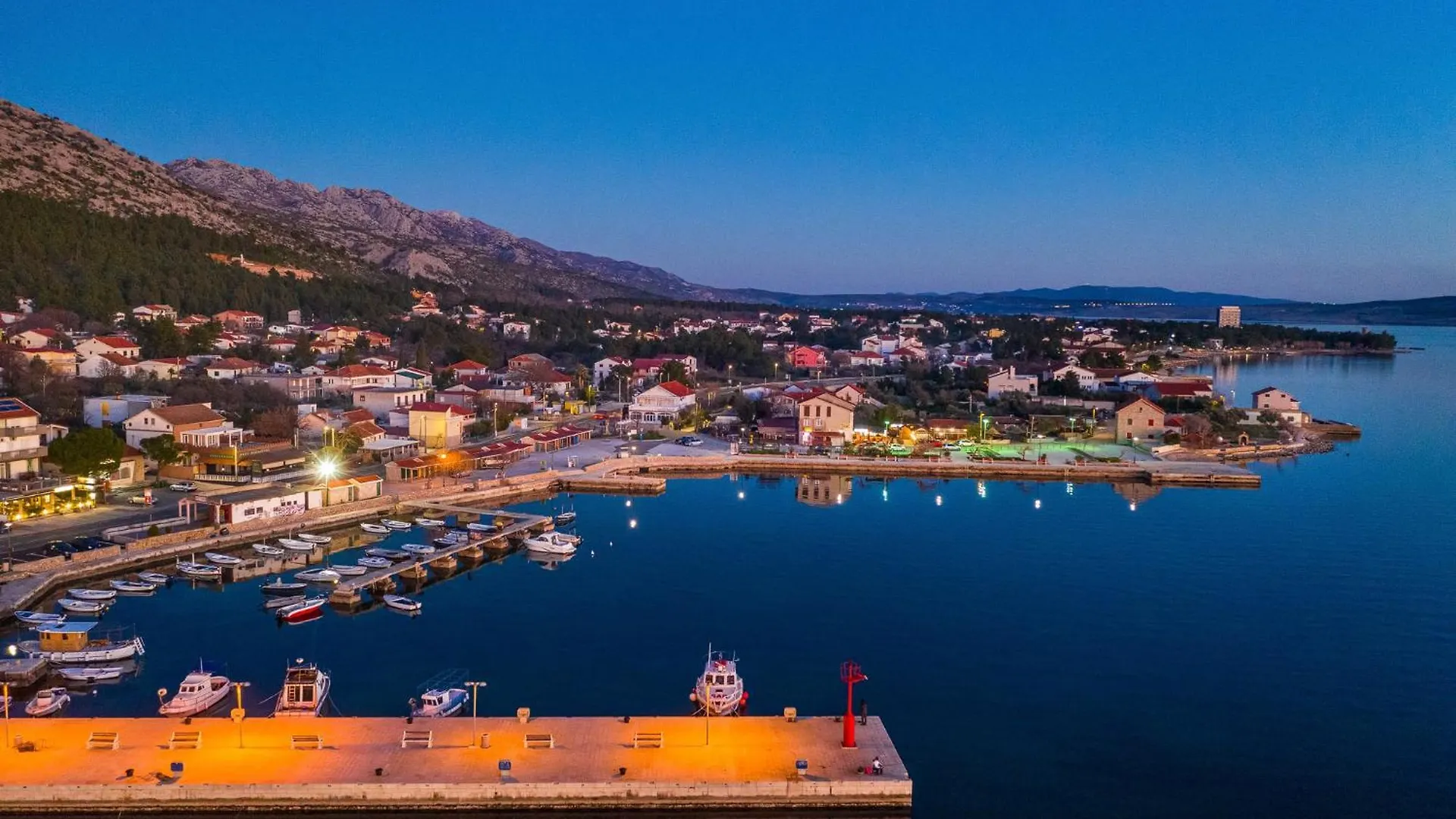 Apartments And Room Adriana Starigrad Paklenica 0*,  Croatia